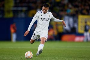 唐斯谈捅球插曲：对马克西说我在肯塔基时间比你久 几何学没白学